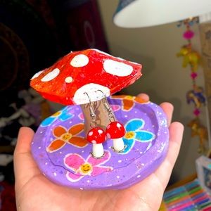 Mushroom Earring Holder